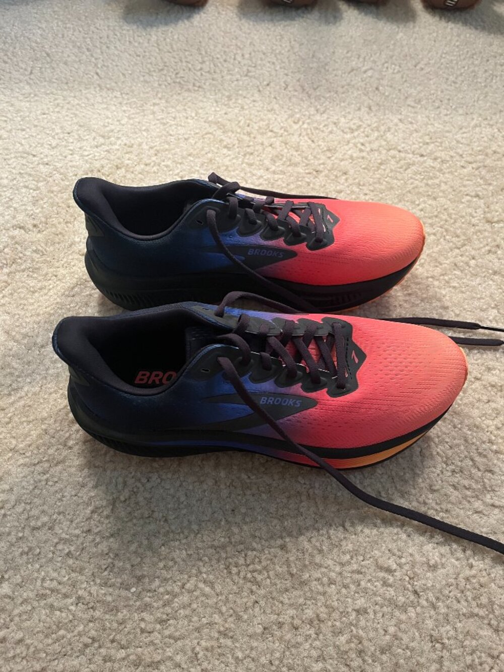 NWOB Brooks Ghost 17 • Size 9.5 • Night / Blue / Papaya - Picture 4 of 7